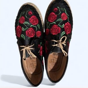 Black Leather Oxford Huaraches  with Embroidered red roses.